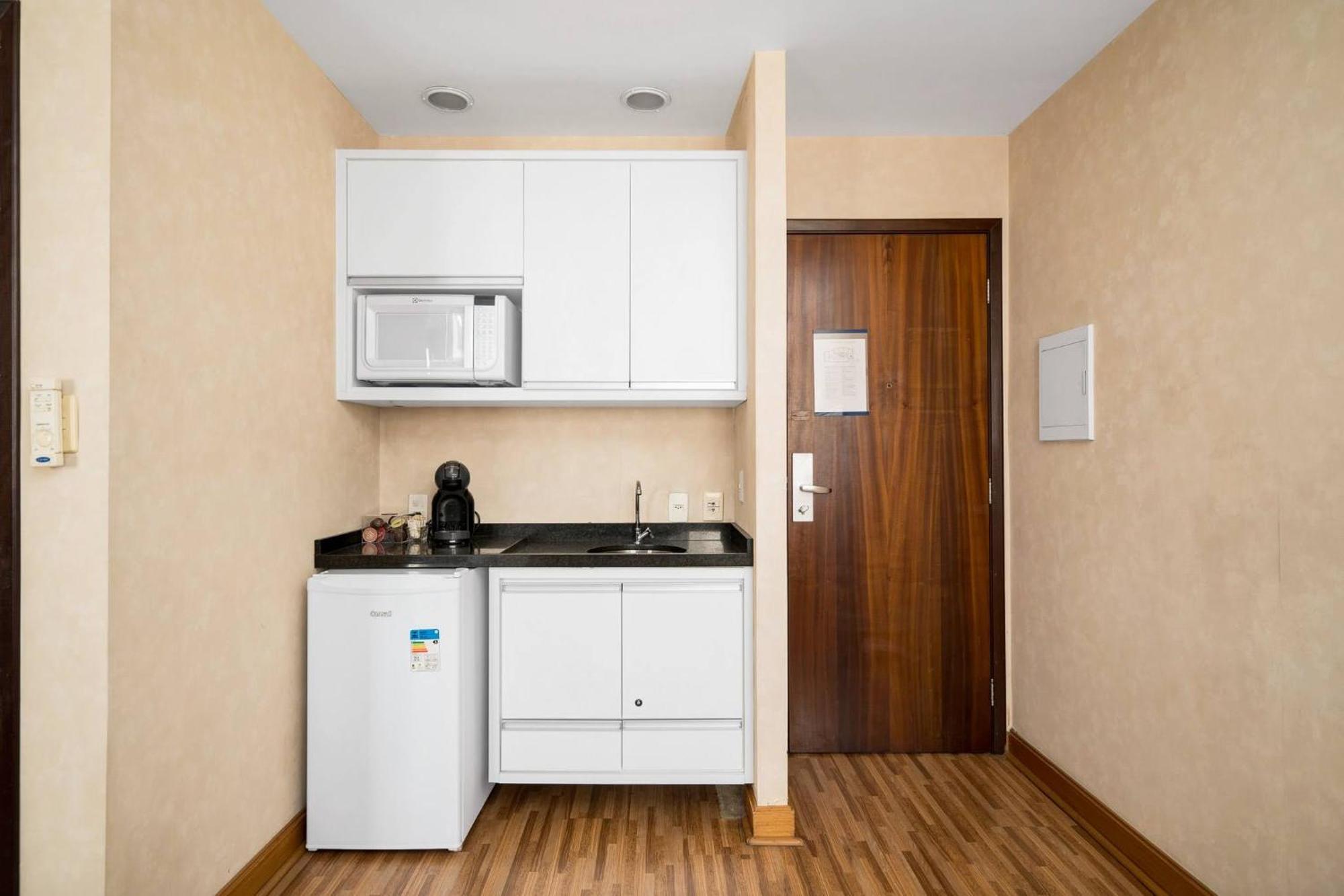 Suites Inside Hotel Windham Paulista San Paolo Esterno foto