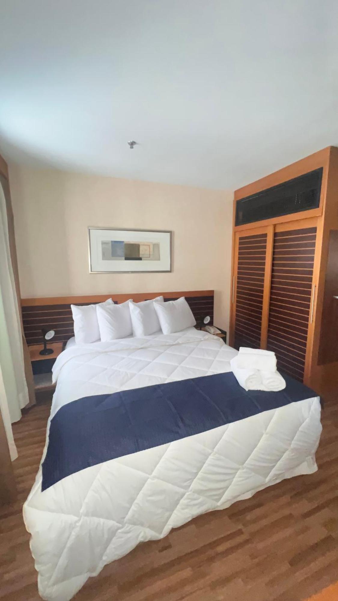 Suites Inside Hotel Windham Paulista San Paolo Esterno foto